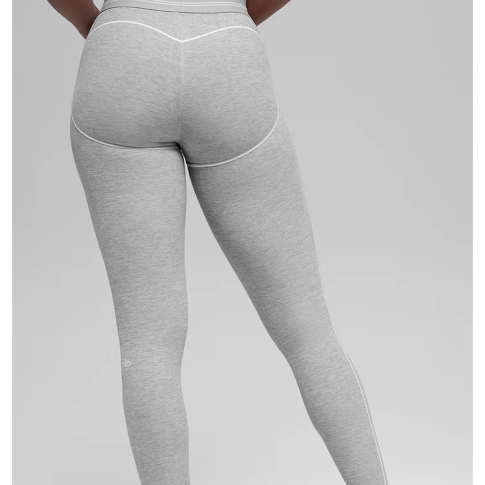 ALO Yoga Light Gray High-Waist Sculpt Leggings - Picture 2 of 4